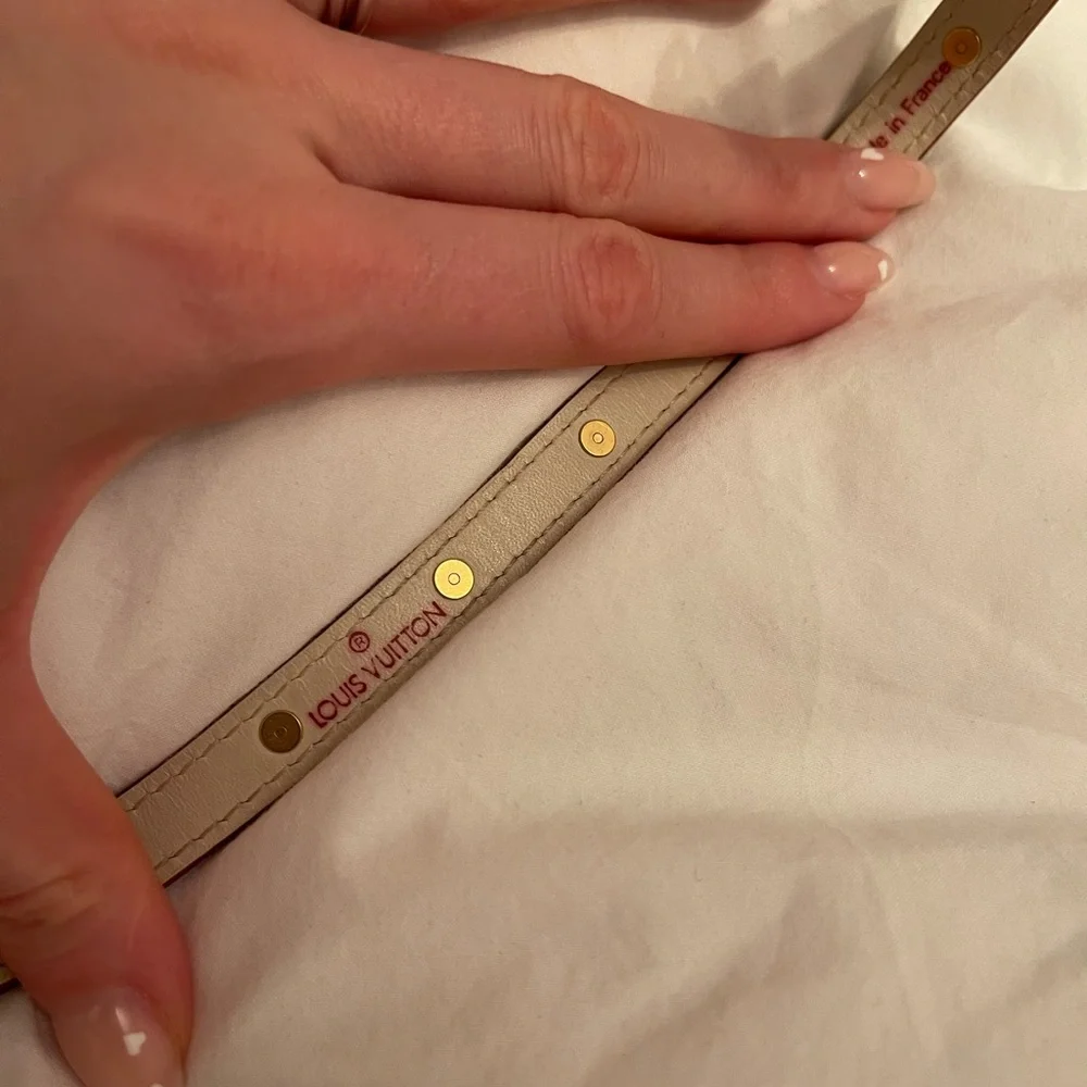 Louis Vuitton Wrap Bracelet - Picture 4 of 5